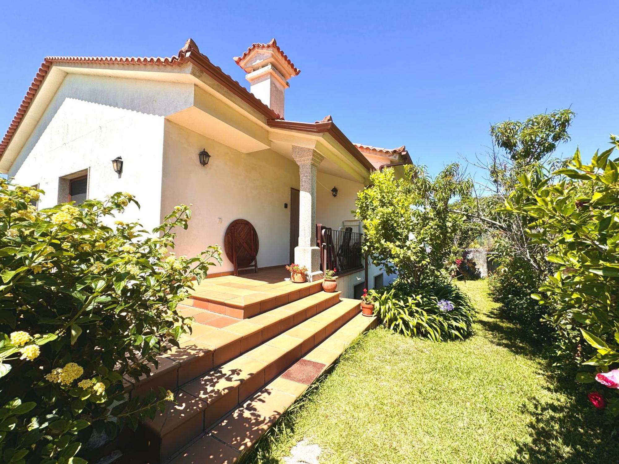 Rooms Peregrinos A Casa Alicia Rosal ภายนอก รูปภาพ