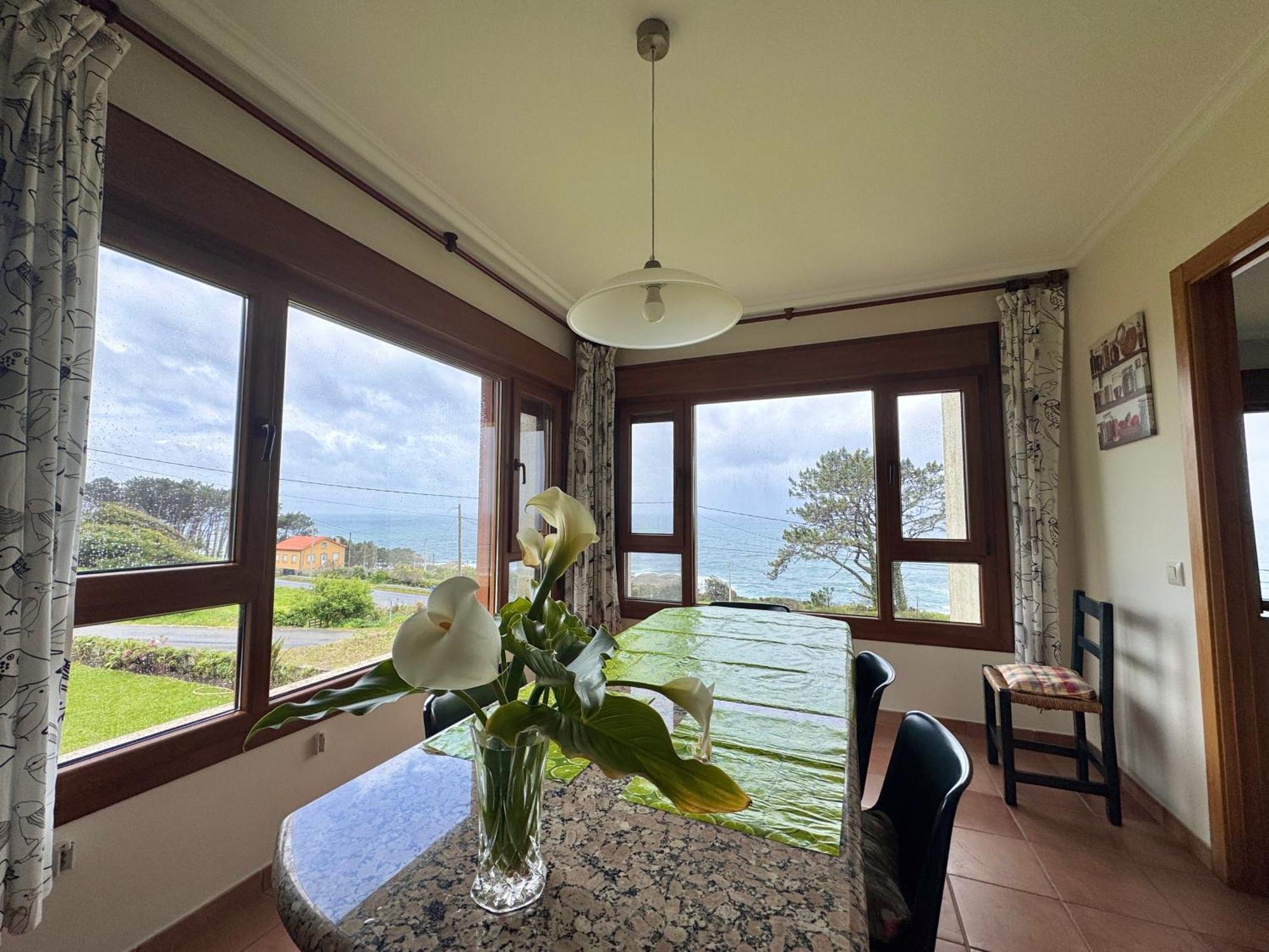 Rooms Peregrinos A Casa Alicia Rosal ภายนอก รูปภาพ